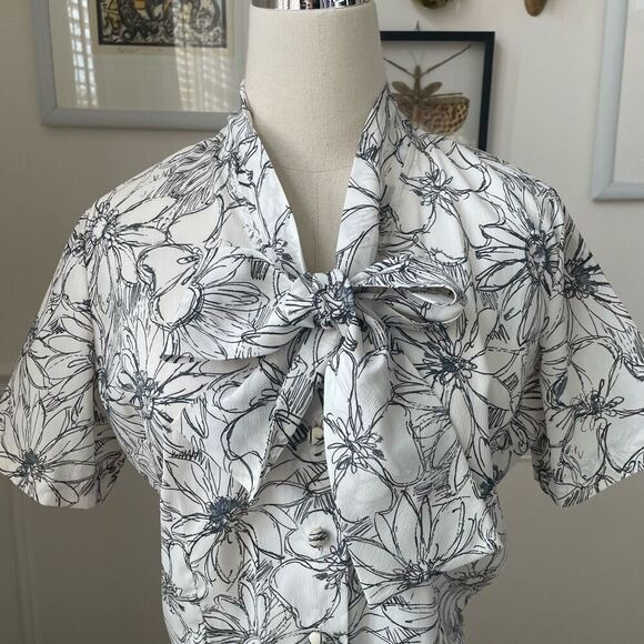 Vintage 70s Cropped Blouse Neck Tie Sketch Floral S - Picture 3 of 8